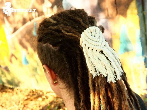 Makramee für`s Haar die zweite haarklammer, dreads, dreadfarm, dreadkult, kupfer, kupferschmuck, hippie, hippieschmuck, gypsy, gypsyschmuck, goa, goaschmuck, elfen, elfenschmuck